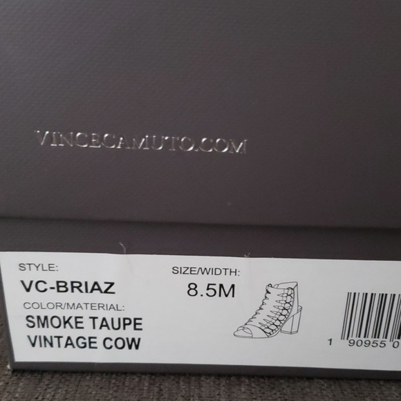 **BRAND NEW**Vince Camuto blocked heel sandal - Picture 1 of 5